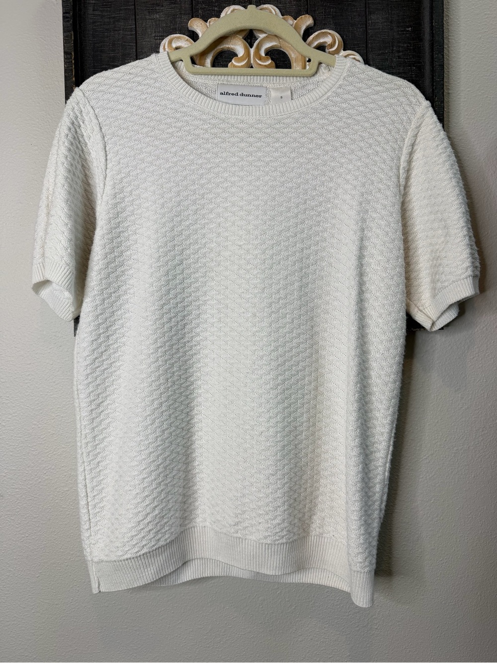 Alfred Dunner Textured Short Sleeve Crew Sweater in White